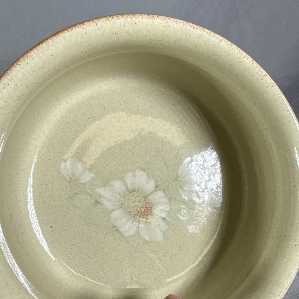 Denby Daybreak Beige Floral Stoneware Bowl 7” England Microwave Dishwasher Safe